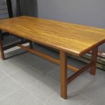 657 2201 COFFEE TABLE